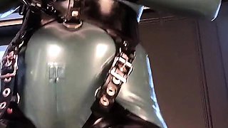 Piss fetish WAM gal solo toys