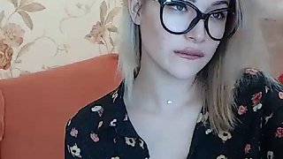 Nerdy Little Babe Trying To Seduce sugar daddy...: Blowjob, Amateur  Masturbation Porn