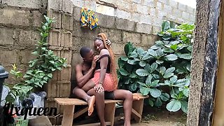 Two Best Friends Threesome Outdoor - Blowjob and Cum on Face