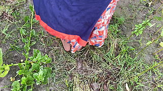 Outdoor sex in rain cheating village Bengali bhabi daytime fucked in field and take cum in her ass