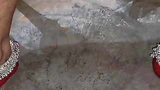 Beautiful Bhabhi Pissing Full Pussy Close-up Video