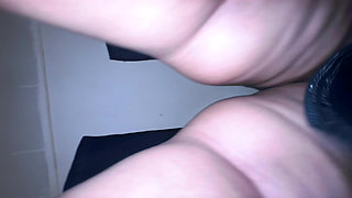 Abaya & Hijab Big Ass & Big Boobs Arab Hot Maid Clean My Room & I start Handjob By see her big ass and huge boobs