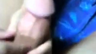 Malay Babe Gives a Stimulating Massage and Happy Ending