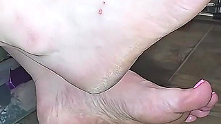 Gingerfeet's Pink Toe Foot Worship!