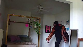 Tierra Doll - Queen Veiny Feet - Lift And Carry Tierra Feat