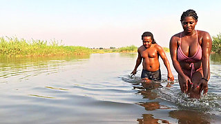 On My Island We Looked for a Place to Fuck and We Found One in the Crowd, They Loved Watching Me Get Fucked