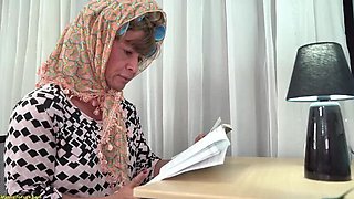 Muscle Mature Granny Takes Rough BBC Destroying Her Big Tits