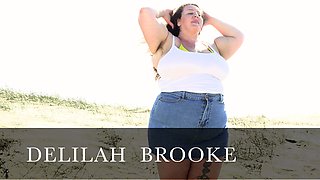 NAUGHTYNATURAL Hairy Beach Tease XXX