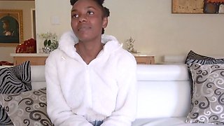 This AMATEUR EBONY 18YO fashionista held the pose