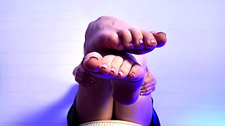 Black Amateur Explore Hot Foot Fetish