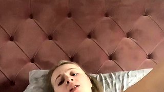 Big boob brunette masturbates on webcam