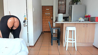 Booty pops out of my leggings