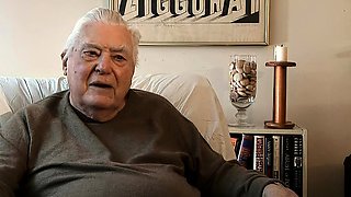 Hot babe seka vintage blowjob video