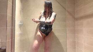 Watch Miss Ffw Get Soapy in the Shower