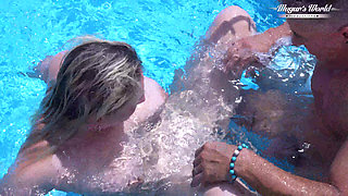 Behind the Scenes of Amuse De Bauche Holiday Fuck Part I