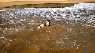 Very hot blonde amateur teen babe public
