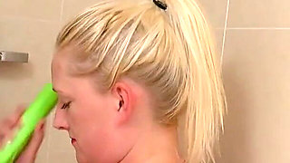 British Teen Lucy