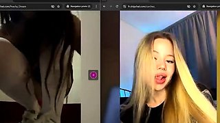 Cute amateur webcam teen girl toying pussy on webcam