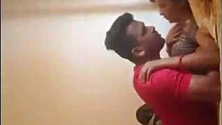 Desi Indian mother and sonny affair catch in camara 2