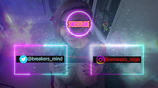 Wild Goth Stepmom Interrupted My Evening of Fortnite to Sit on My Face