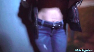 Public Agent - milf sex