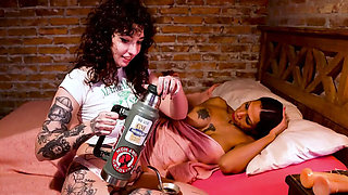 Morning Sex with My Hot MILF Girlfriend Rebekah Rose - Amateur Couple Lovemaking