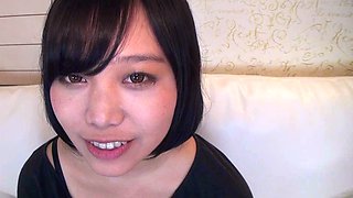 Japanese asian schoolgirl pussy licked