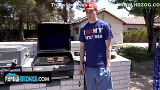 Juniper Ren, Lola Pearl And Penelope Kay - Independence Day Family Fun: Penelope Gets Double-teamed By Stepdad And Stepbro