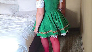 Hotmomboss Goes off During Oktoberfest