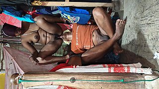 Indian Hot Bhabhi Yoga Position Pussy Licking and Hawamain Hi Fucking of Lover Ke Saat