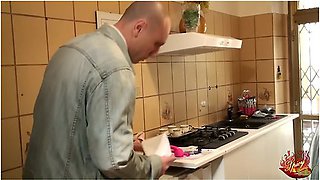 Postman Fucks Horny Milf Housewife Before Delivering Mail - Mary Rider