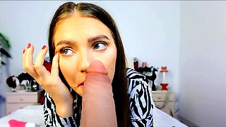 Blonde Chick Has Sexy Fun with Her Dildo