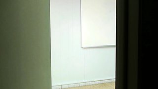 Pulled amateurs close up car sex