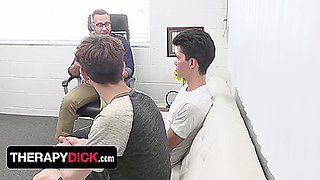 Approach Lollipop - Stepsiblings James And Zayne Seem To Have An Odd Stress Toward Each Other