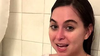 Amateur asian masturbates