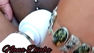 I'm with My Friend's Girlfriend to Hide an Erotic Secret From Her