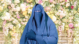 Beautiful stepmother spends the night with her stepson and has sex with him