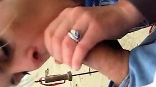 Jenn's Beach Blowjob