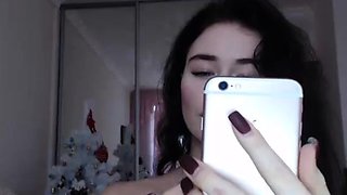 Cute amateur webcam teen girl toying pussy on webcam