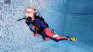 Lucy Laurens Underwater Lesbian Scuba Instructor POV Pussy Fuck Seduction