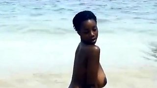 Public Flashing Of Big Natural Tits In The Moment Of Escape