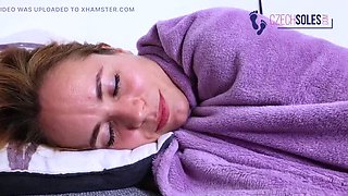 Lesbian Teen Foot Worship and Smelling in Bed - HD Fetish Video