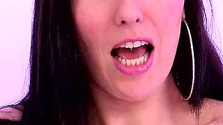 Cheating MILF Wife Sammie Pie Rides Her Bwc Stud and Gets a Huge Messy Facial
