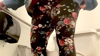 BBW Big Butt in Bathrooms