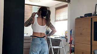 Heavily Tattooed Hottie Flashes Tits in Sexy Webcam Tease