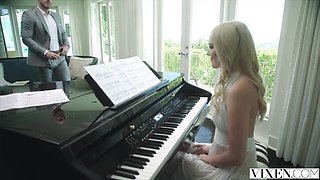 Johnny Sins & Kenna James Looks Right At You While She Sucks