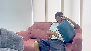 Mi Hermanastra Embarazada Me Pide Que La Consuele Bien Duro Con Mi Gigante Polla Y Me Corra Rico