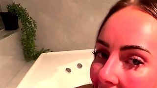 Honeyy Brooks Fucking Anal In Bath