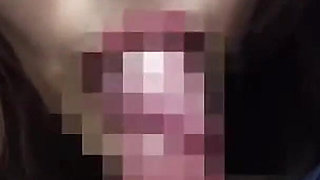 Mouthful Moments-dare to Watch Their Bold Date? Chapter-1