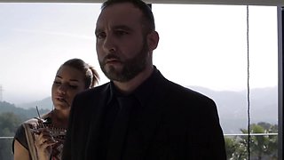 Sandrillon swallows every last drop! - Jacquie et Michel TV